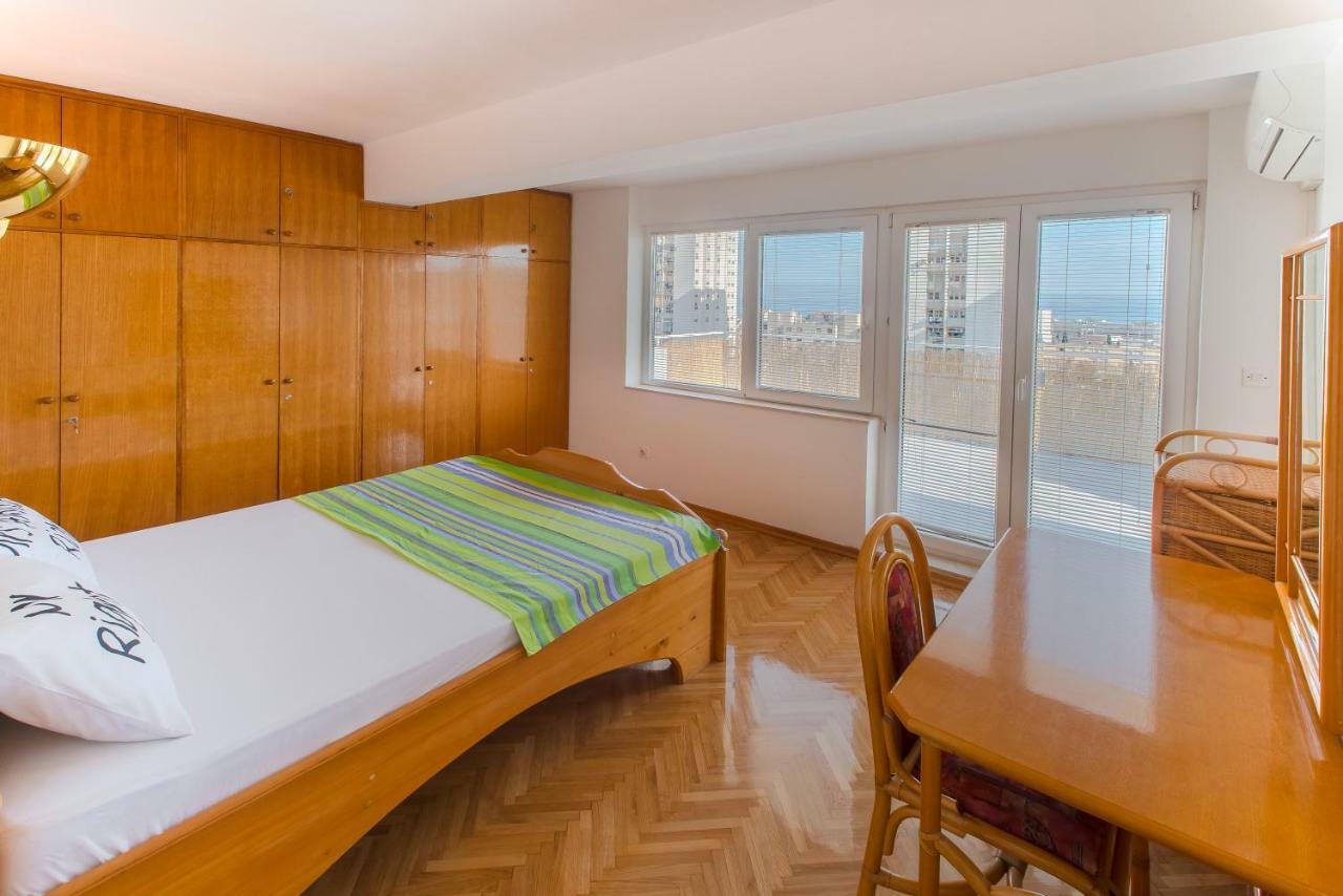 Penthouse Zia Apartment